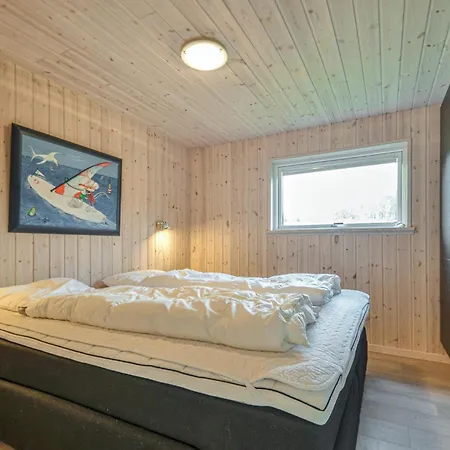 Beautiful Home In Ebeltoft With Sauna Prázdninový dům