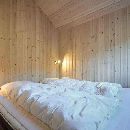 Beautiful Home In Ebeltoft With Sauna Prázdninový dům *